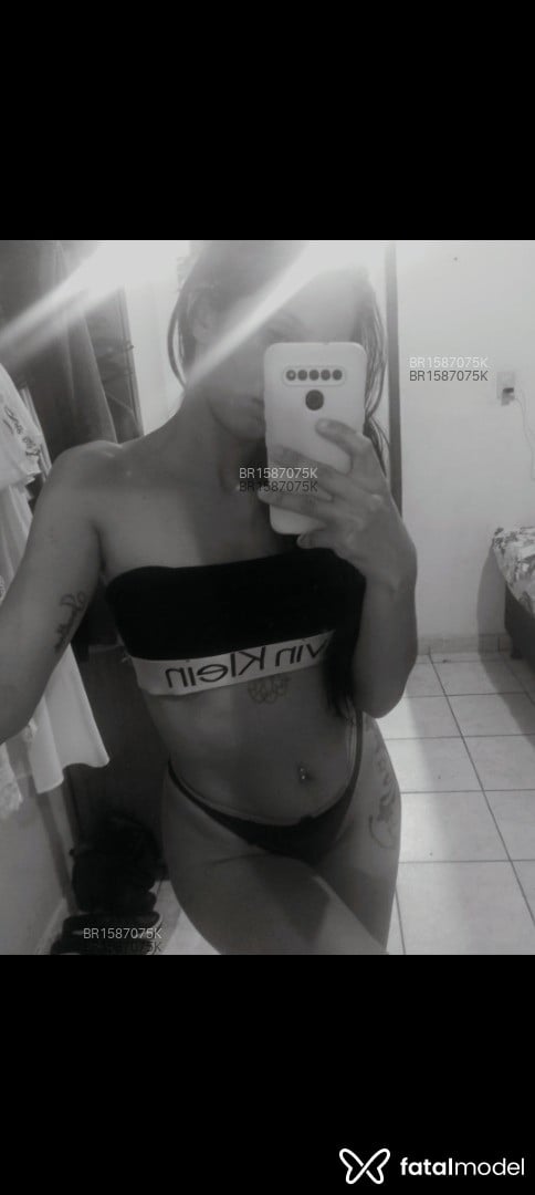 Acompanhante mulher morena (o) de olhos castanhos em Maceió - Julia Machado