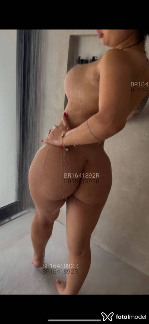 Acompanhante mulher morena (o) de olhos mel em Caxias do Sul - Ágatha Soares