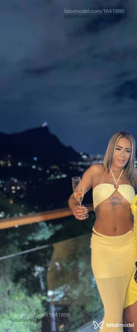 Acompanhante mulher morena (o) de olhos castanhos em Bauru - Leticia