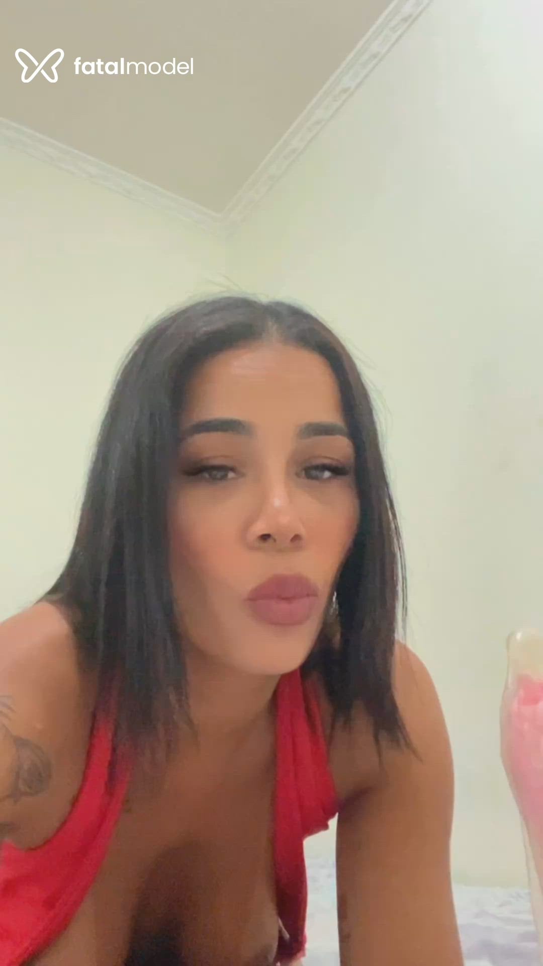 Acompanhante mulher morena (o) de olhos castanhos - Leticia Acompanhante mulher morena (o) de olhos castanhos - Leticia