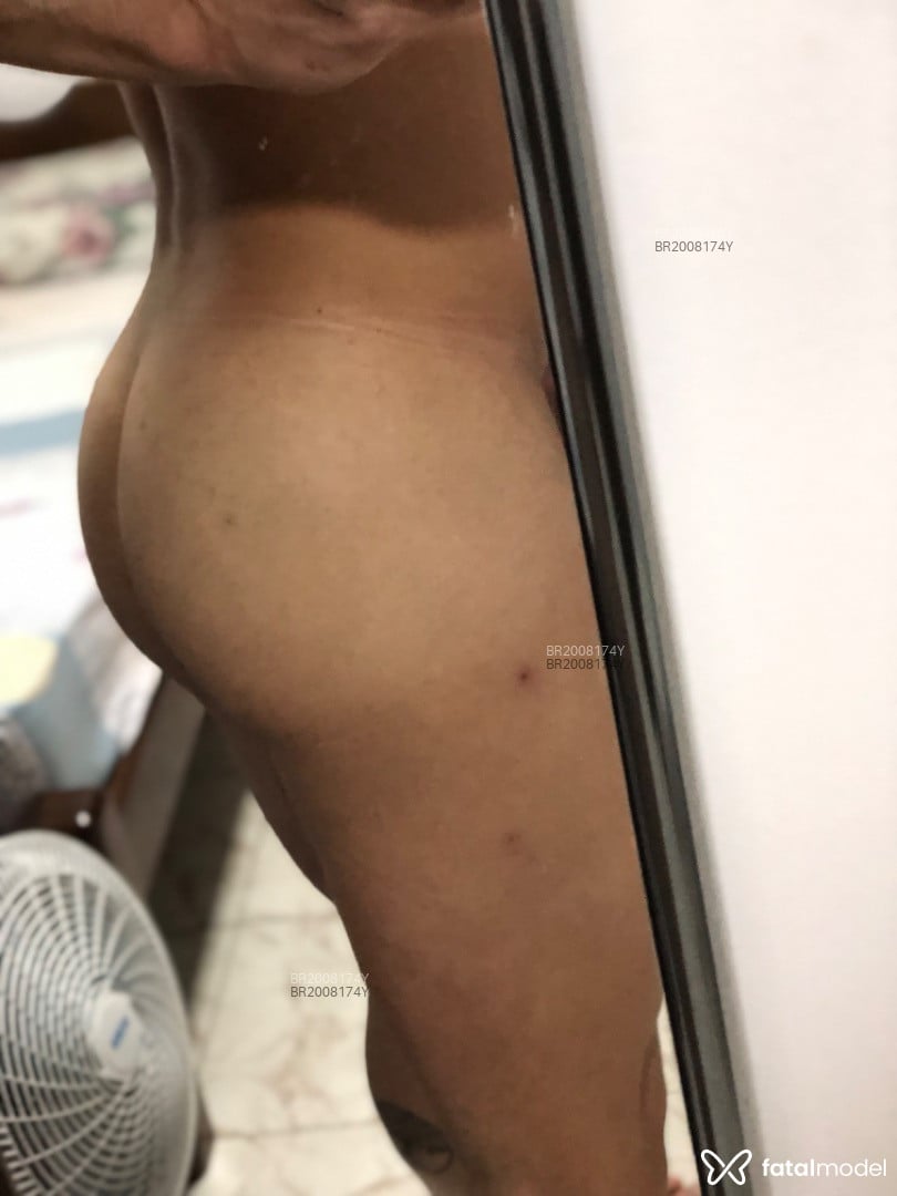 Acompanhante homem com cabelo castanho de olhos castanhos em Salvador - Cpl