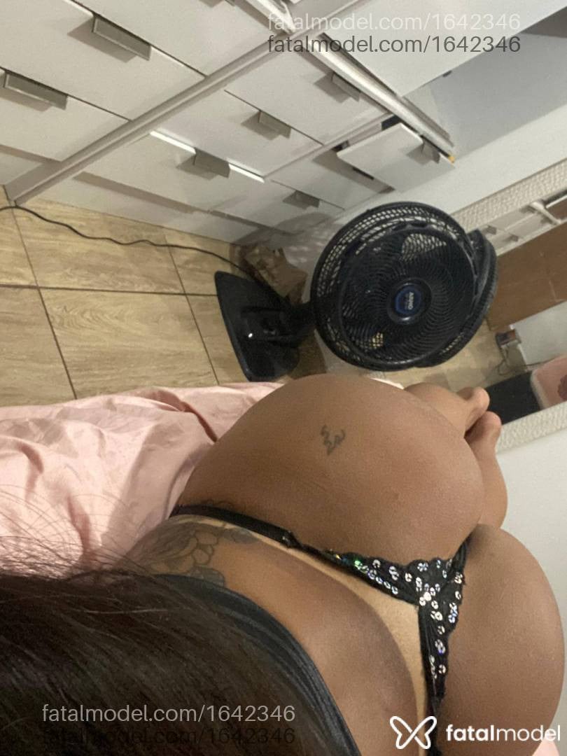 Acompanhante mulher morena (o) de olhos pretos em Cabo Frio - Ray
