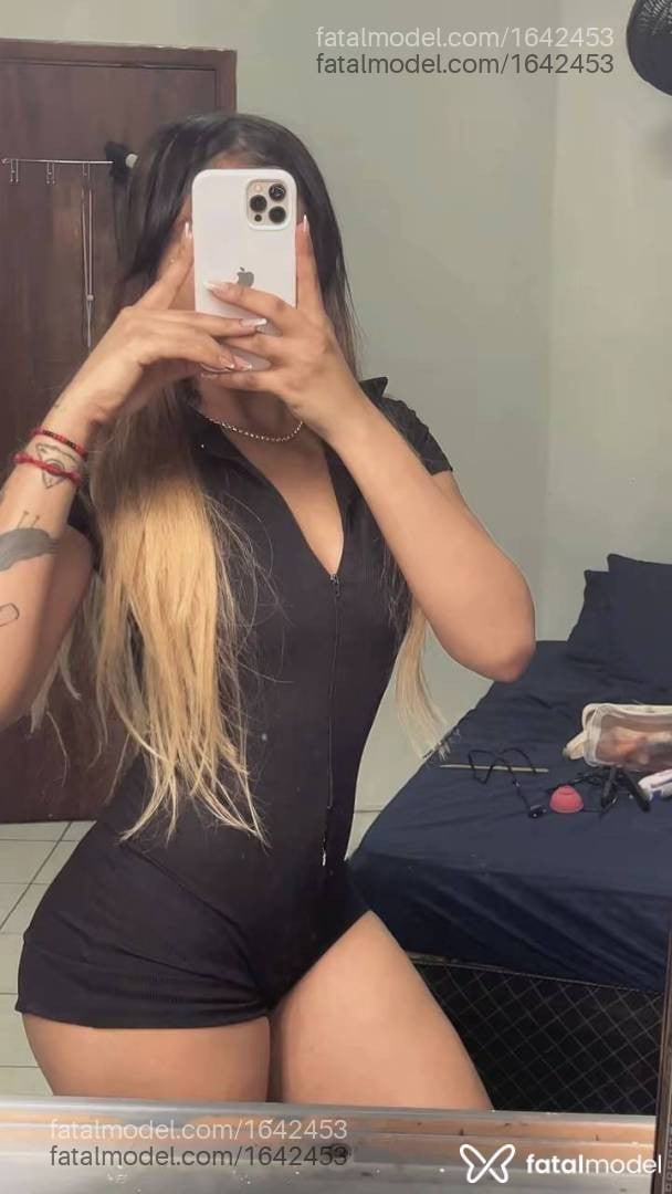 Acompanhante mulher morena (o) de olhos castanhos - Isabela Santinni