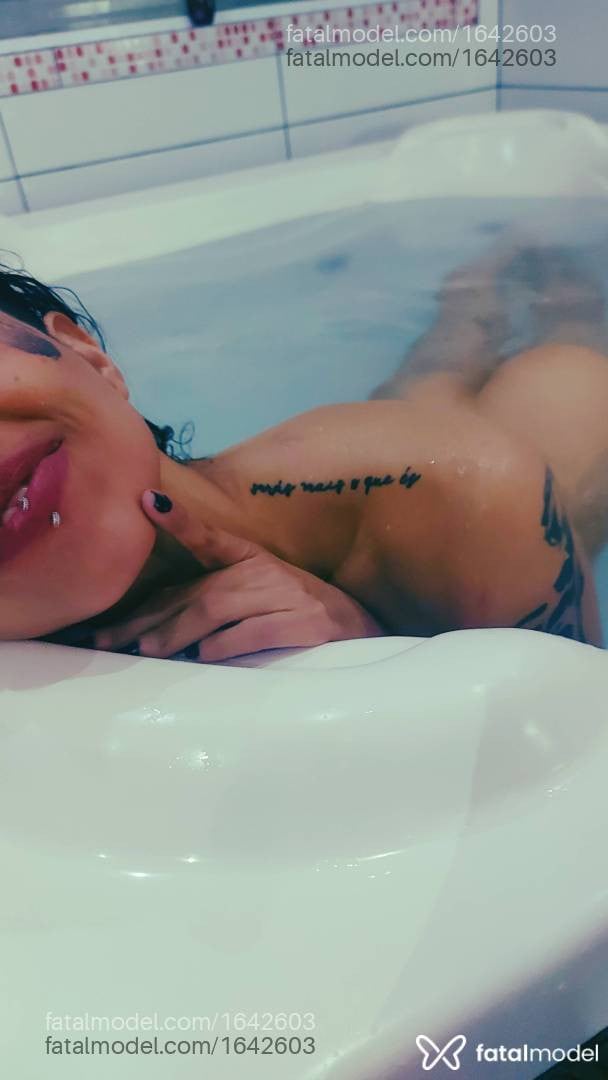 Acompanhante mulher morena (o) de olhos castanhos em Bagé - Samantha Bler