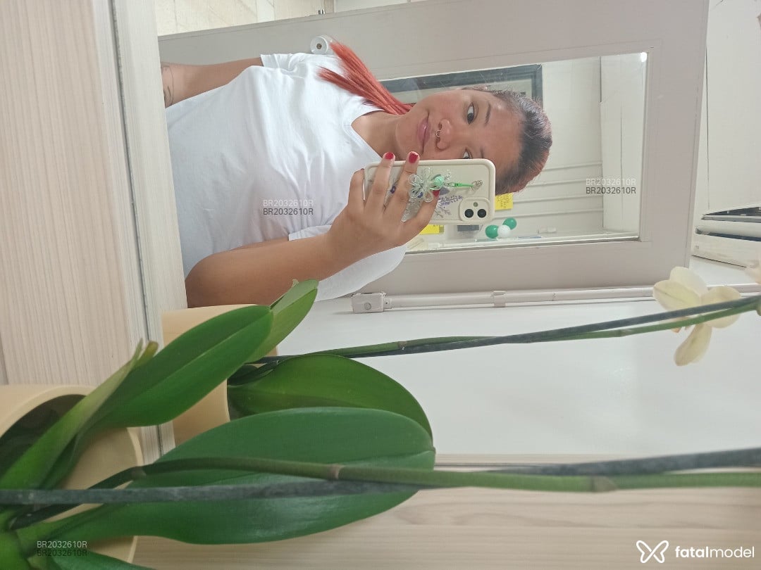 Acompanhante mulher trans morena (o) de olhos castanhos em Aparecida de Goiânia Acompanhante mulher trans morena (o) de olhos castanhos em Aparecida de Goiânia - Gabriella