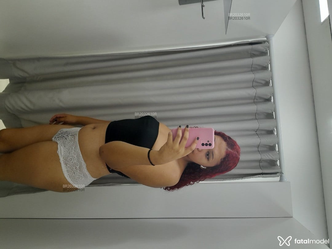 Acompanhante mulher trans morena (o) de olhos castanhos em Aparecida de Goiânia Acompanhante mulher trans morena (o) de olhos castanhos em Aparecida de Goiânia - Gabriella