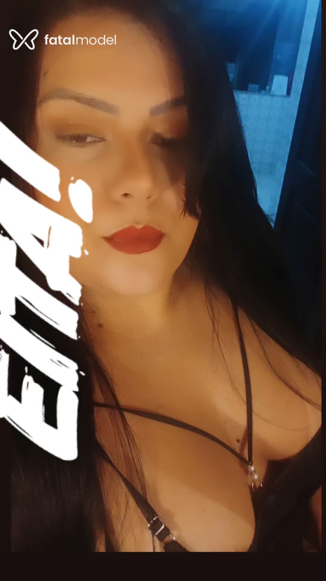 Acompanhante mulher com cabelo castanho de olhos castanhos - Fernanda Gouveia Acompanhante mulher com cabelo castanho de olhos castanhos - Fernanda Gouveia