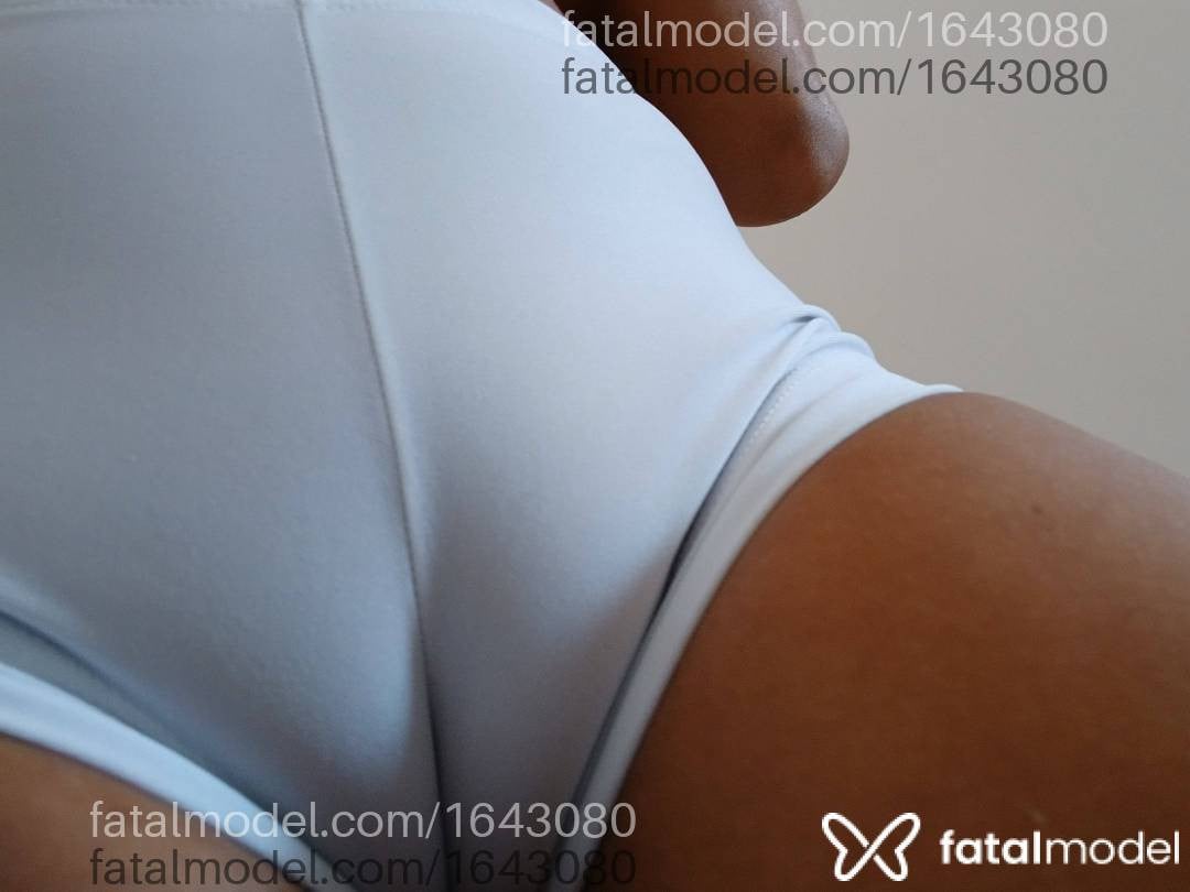 Acompanhante mulher com cabelo castanho de olhos castanhos em Niterói Acompanhante mulher com cabelo castanho de olhos castanhos em Niterói - Joyce