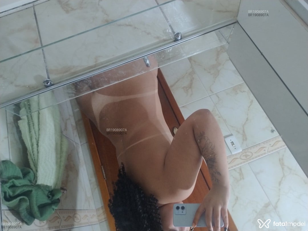 Acompanhante mulher morena (o) de olhos pretos em São Paulo - Jade Martins