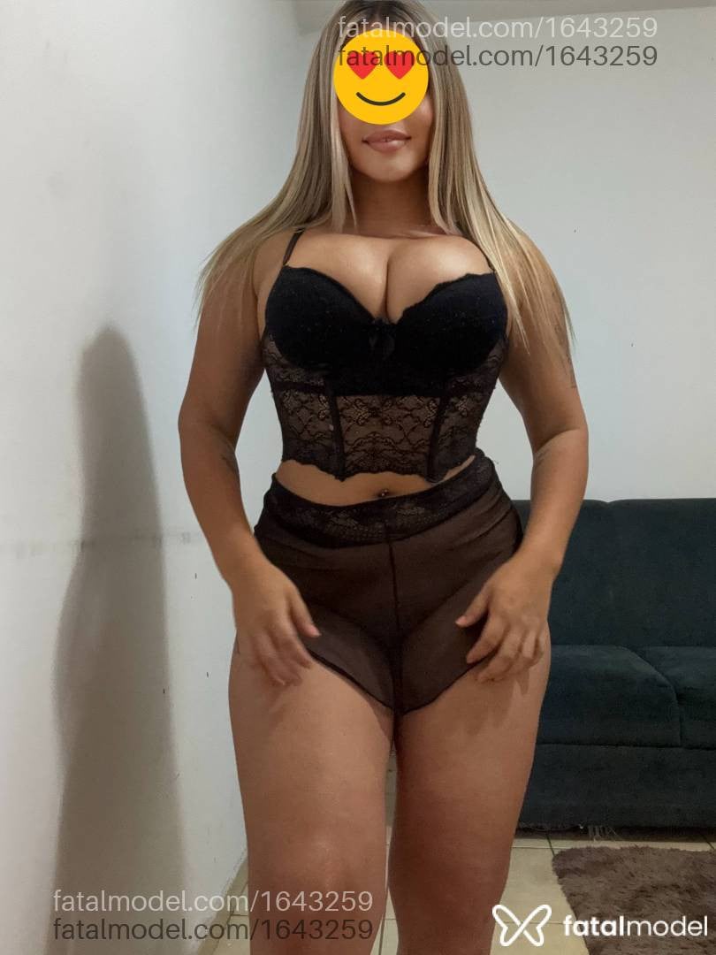 Acompanhante mulher loira (o) de olhos castanhos em Goiânia - Bruna
