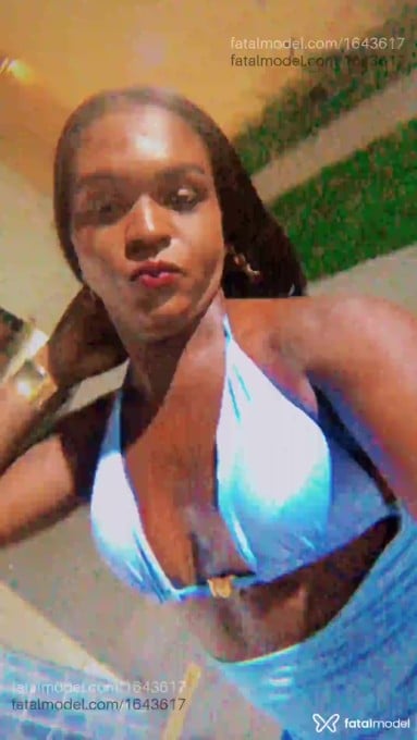 Acompanhante travesti morena (o) de olhos pretos em Camaçari - Jhenyffer Raquelly