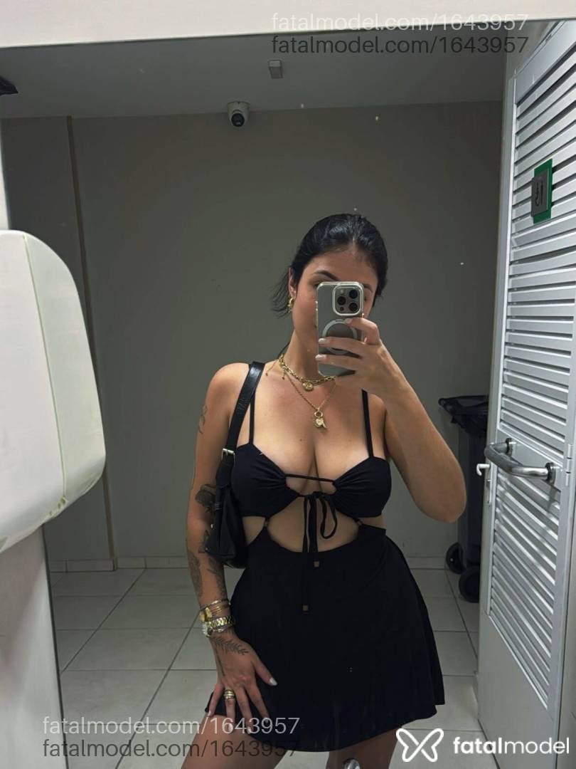 Acompanhante mulher morena (o) de olhos castanhos em Vila Velha - Anny