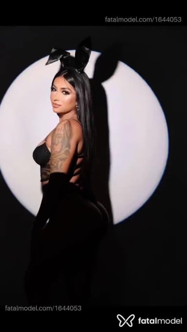 Acompanhante mulher morena (o) de olhos mel em Londrina - Helena