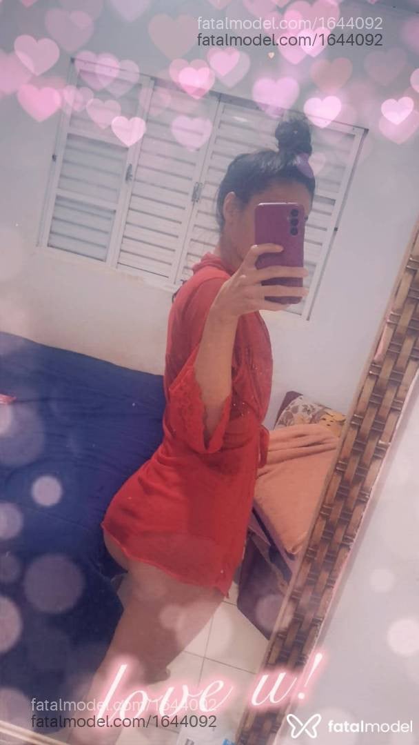 Acompanhante travesti ruiva (o) de olhos castanhos - Emanuelly lorena