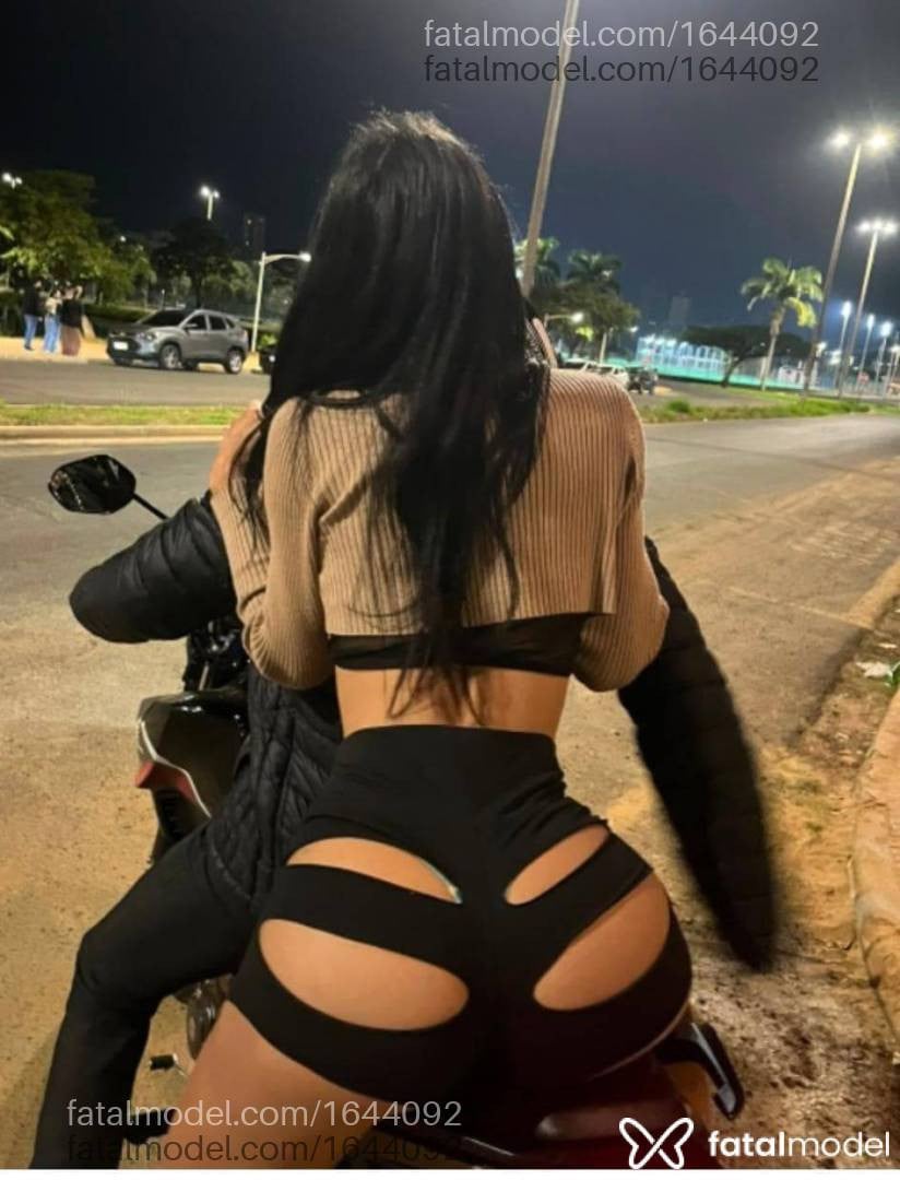 Acompanhante travesti ruiva (o) de olhos castanhos - Emanuelly lorena