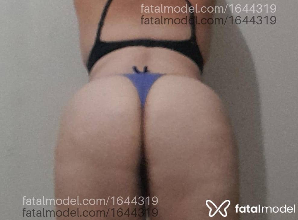 Acompanhante mulher com cabelo castanho de olhos castanhos - Bruna Sanches