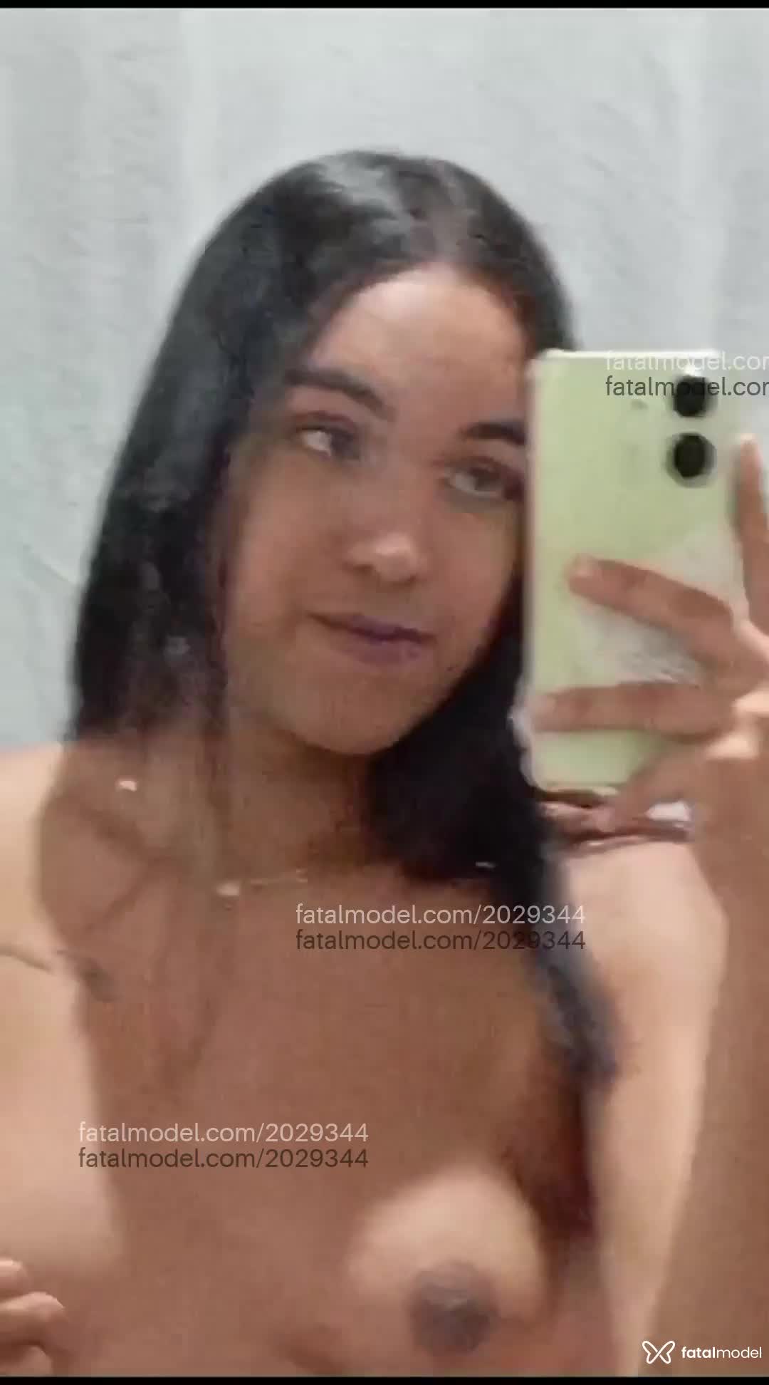 Acompanhante mulher trans morena (o) de olhos castanhos - Alessia Campos Acompanhante mulher trans morena (o) de olhos castanhos - Alessia Campos