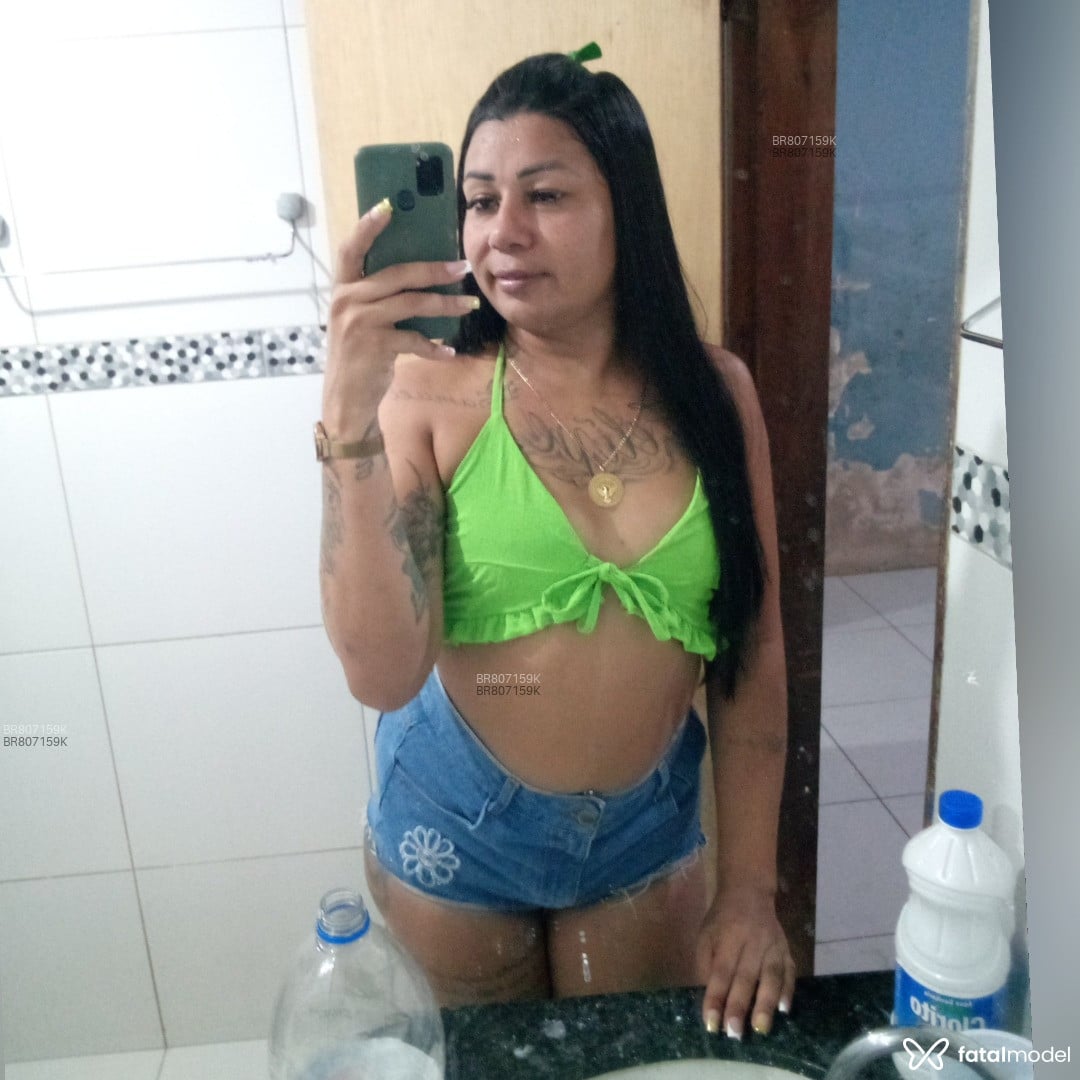 Acompanhante travesti morena (o) de olhos castanhos em Aracati - Yasminziinha