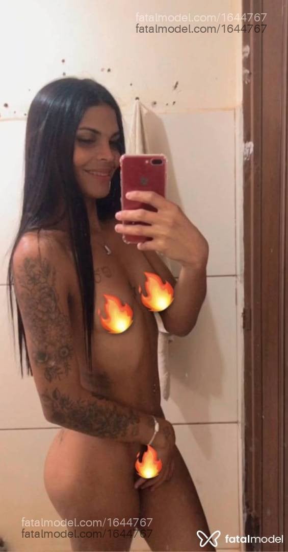 Acompanhante mulher trans morena (o) de olhos pretos em Dracena - Stefany Victoria