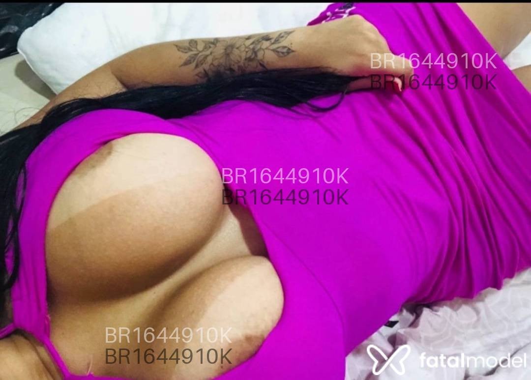 Acompanhante mulher morena (o) de olhos castanhos - Bianka Acompanhante mulher morena (o) de olhos castanhos - Bianka