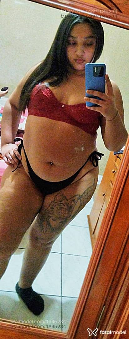 Acompanhante mulher morena (o) de olhos castanhos em São José do Rio Preto Acompanhante mulher morena (o) de olhos castanhos em São José do Rio Preto - Eduarda morena