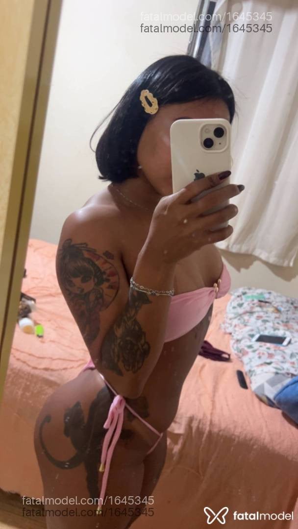Acompanhante mulher morena (o) de olhos pretos em Ponte Nova - Nicole