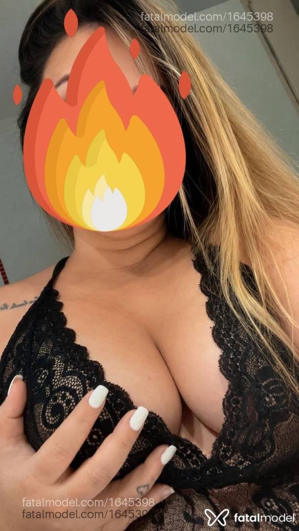 Acompanhante mulher loira (o) de olhos castanhos - Bianca Mendes