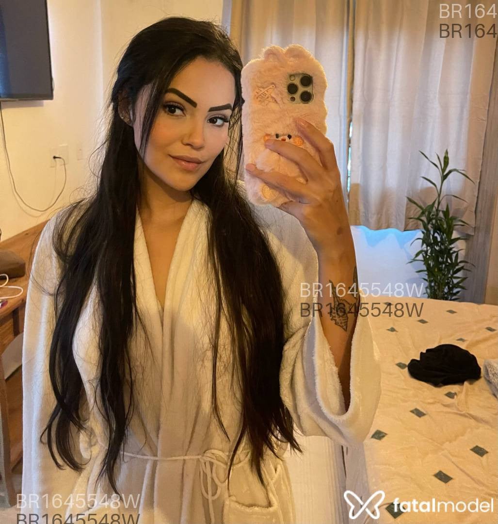 Acompanhante mulher morena (o) de olhos pretos em Balneário Camboriú - Aninha