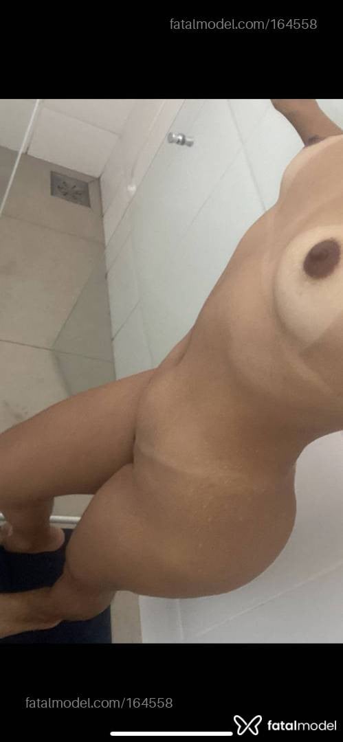 Acompanhante mulher morena (o) de olhos mel em Sete Lagoas - Heloisa