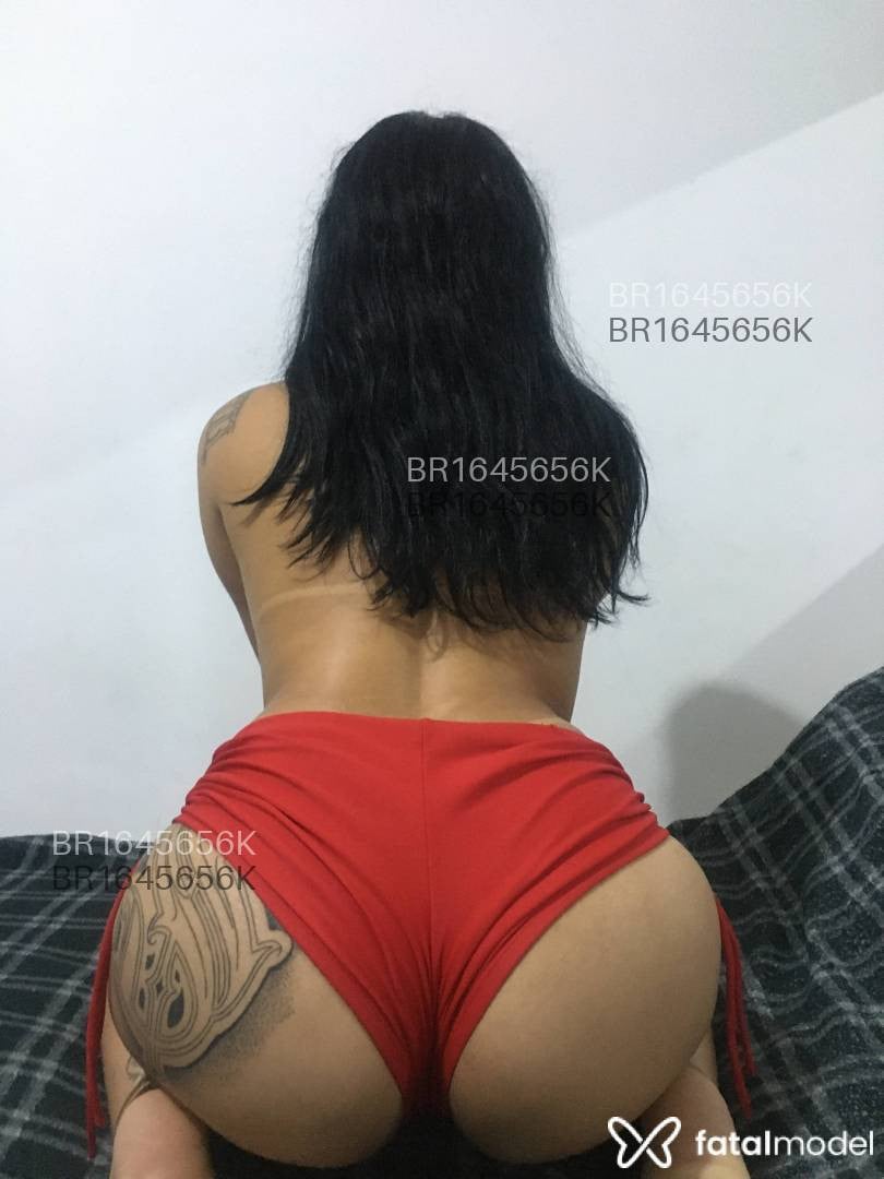 Acompanhante mulher morena (o) de olhos castanhos em Virtual - Alice