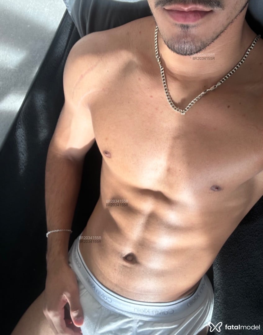 Acompanhante homem morena (o) de olhos castanhos em São Paulo Acompanhante homem morena (o) de olhos castanhos em São Paulo - Alex