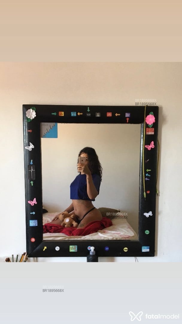 Acompanhante mulher trans morena (o) de olhos castanhos em Belo Horizonte - Tainara