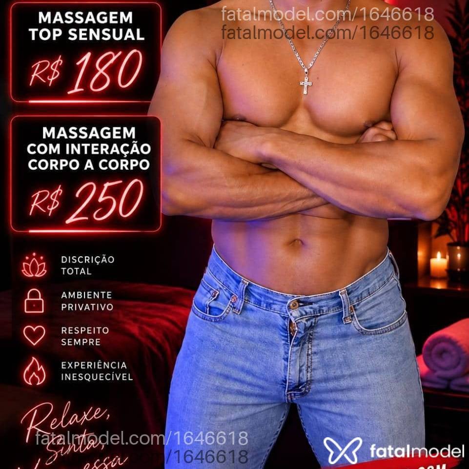 Acompanhante homem com cabelo castanho de olhos mel - Jotapê
