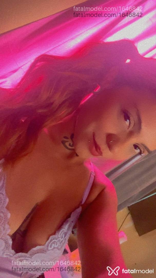Acompanhante mulher ruiva (o) de olhos mel em Rio Verde - Ruivaa