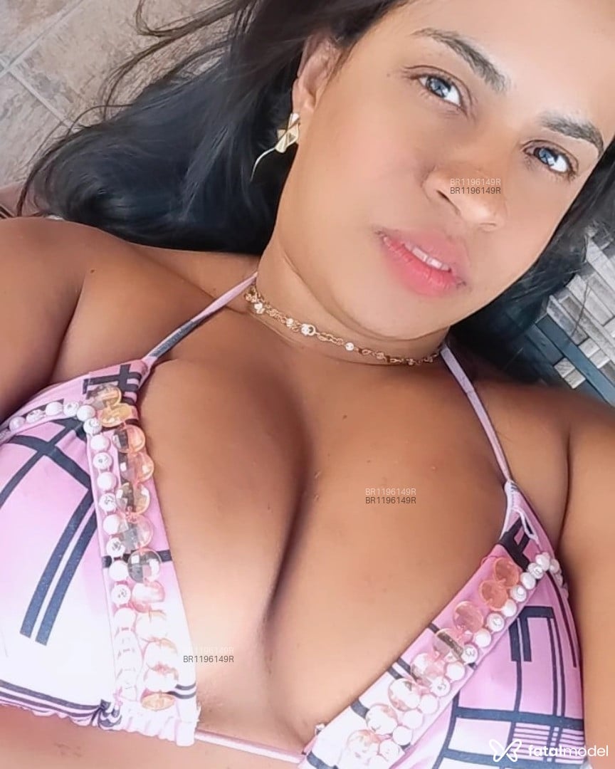 Acompanhante mulher morena (o) de olhos pretos em Comodoro - Noemy