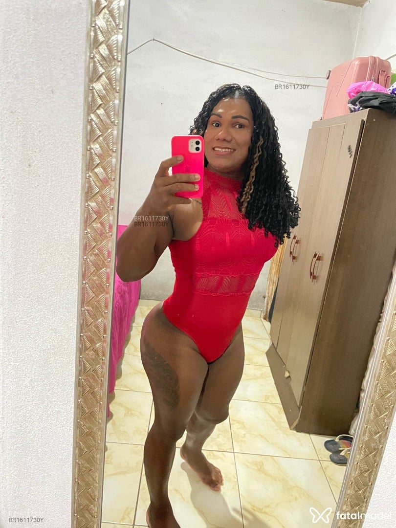 Acompanhante mulher trans morena (o) de olhos castanhos em São Sebastião do Oeste Acompanhante mulher trans morena (o) de olhos castanhos em São Sebastião do Oeste - Pandora Pamartiny