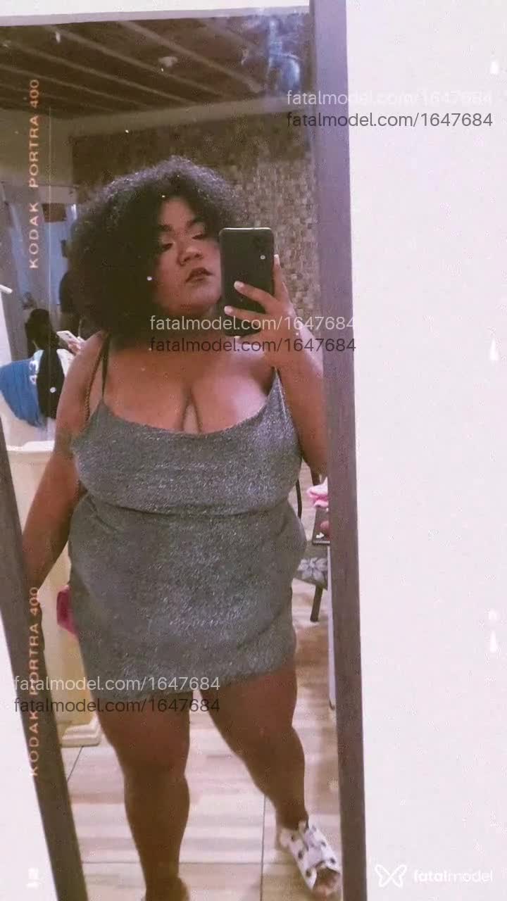 Acompanhante mulher morena (o) de olhos castanhos em Belo Horizonte - LARA Champanhe