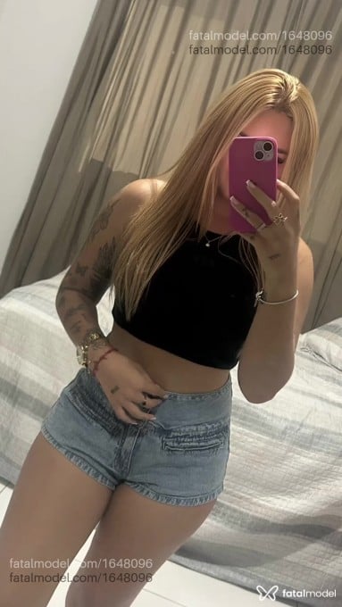 Acompanhante mulher loira (o) de olhos castanhos em Imperatriz - Nycole Oliveira