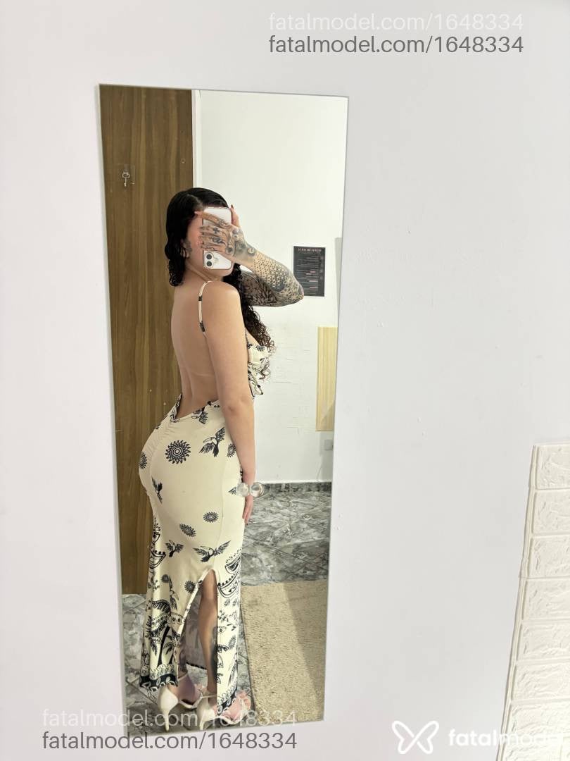Acompanhante mulher com cabelo castanho de olhos castanhos - Liz Alencar