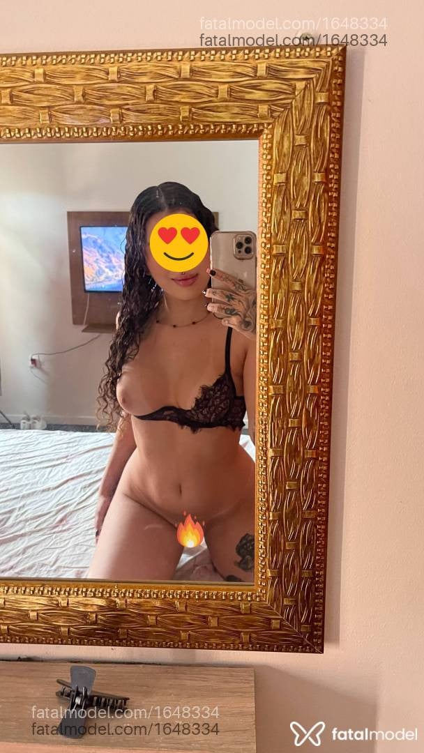 Acompanhante mulher com cabelo castanho de olhos castanhos em São José dos Campos - Liz Alencar