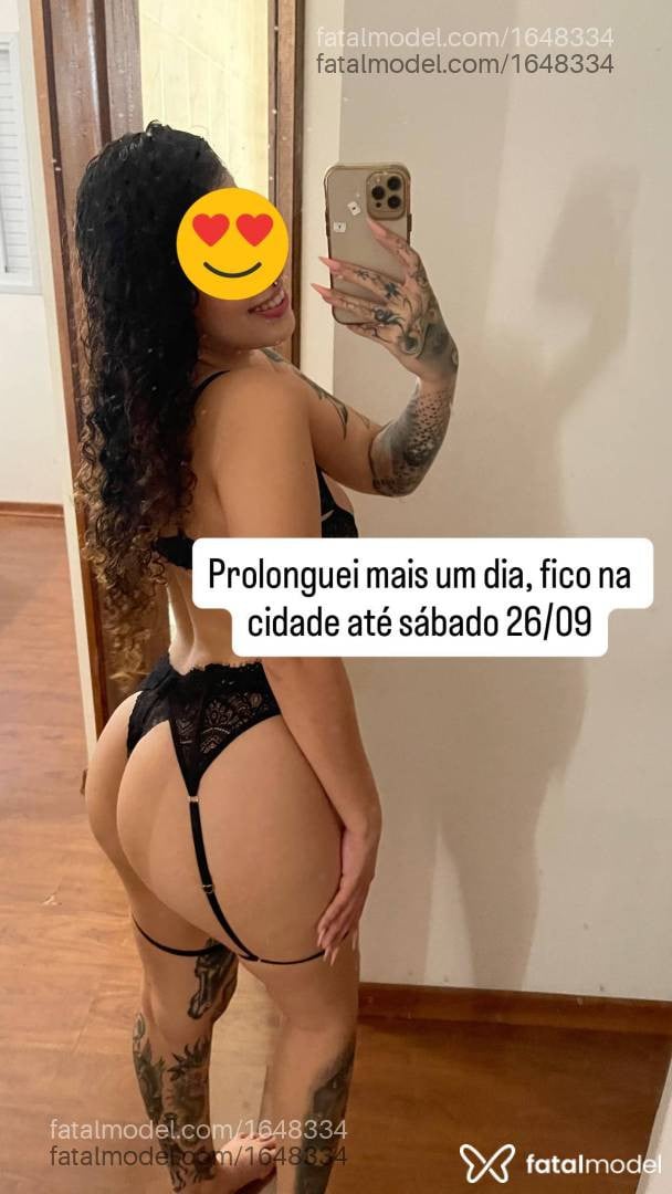 Acompanhante mulher com cabelo castanho de olhos castanhos - Liz Alencar