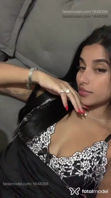 Acompanhante mulher morena (o) de olhos castanhos em Conselheiro Lafaiete - Juliana
