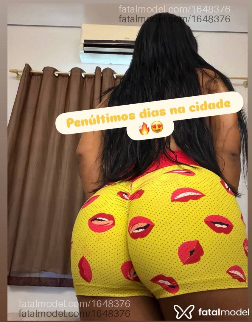 Acompanhante mulher morena (o) de olhos castanhos - Rebeca