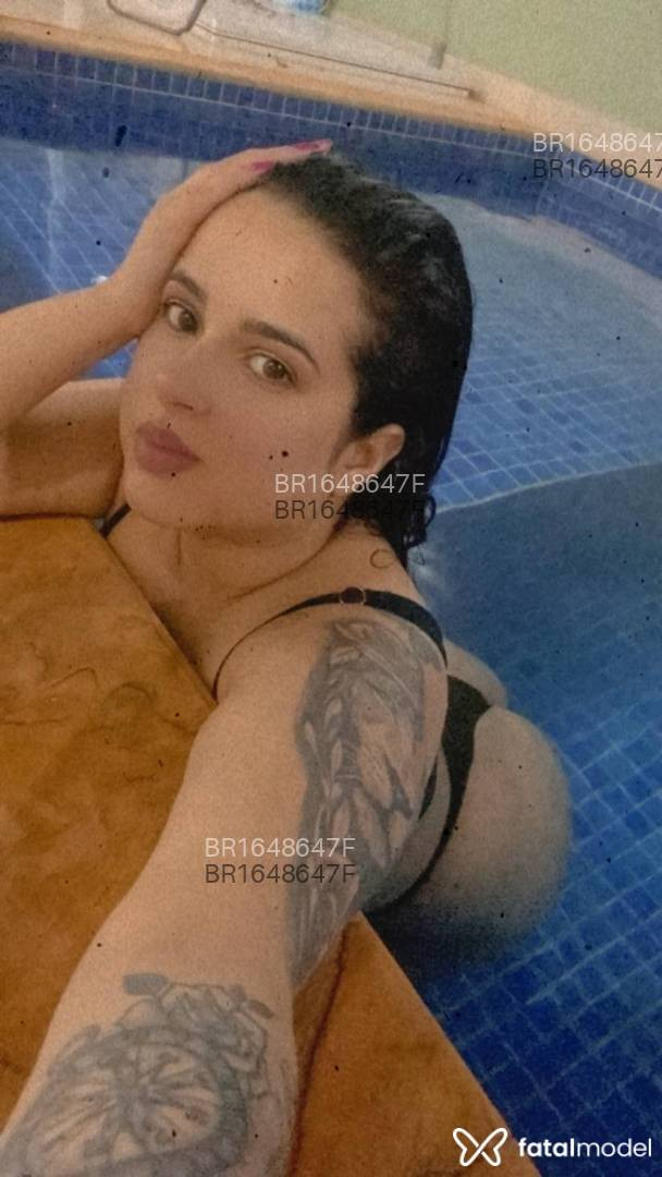 Acompanhante mulher morena (o) de olhos mel - Gabi silva Acompanhante mulher morena (o) de olhos mel - Gabi silva