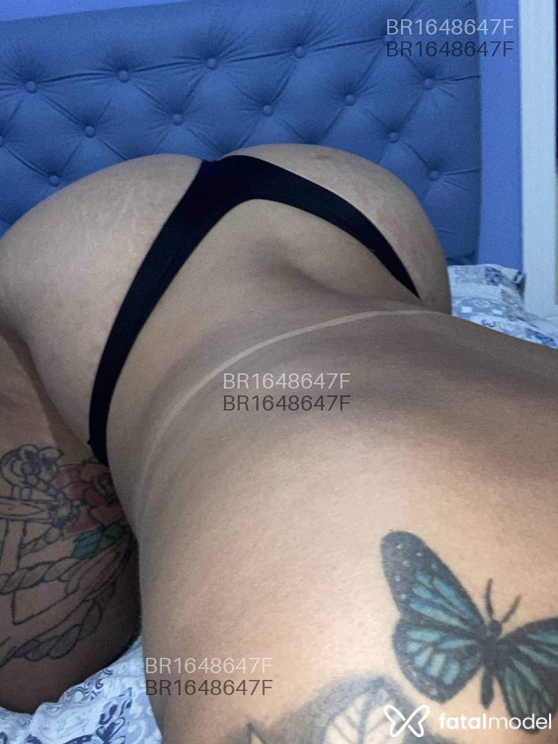 Acompanhante mulher morena (o) de olhos mel - Gabi silva Acompanhante mulher morena (o) de olhos mel - Gabi silva
