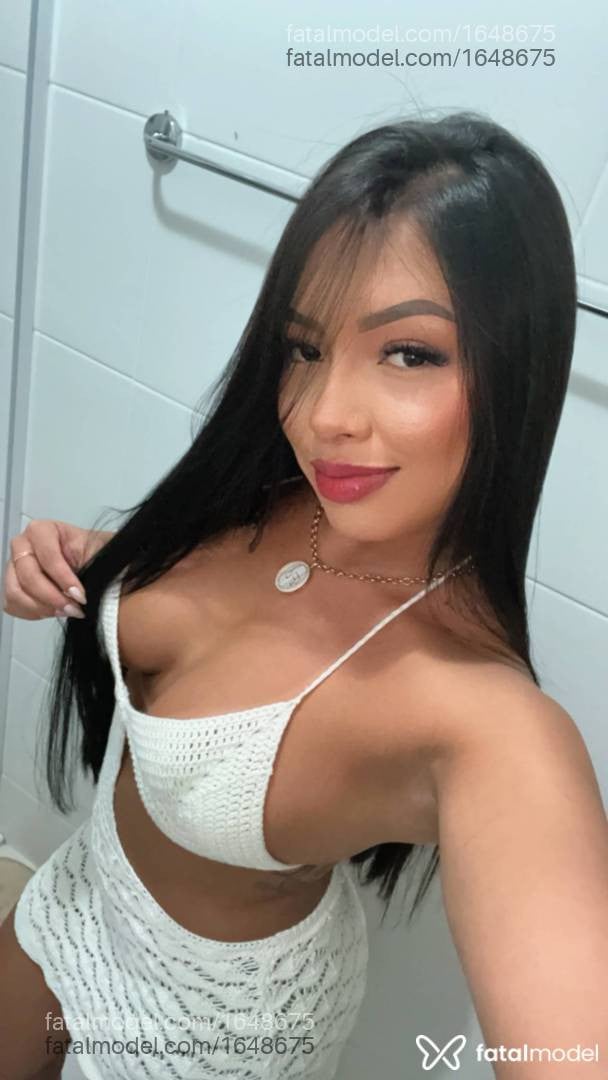 Acompanhante mulher morena (o) de olhos castanhos em Balneário Camboriú - Suzan