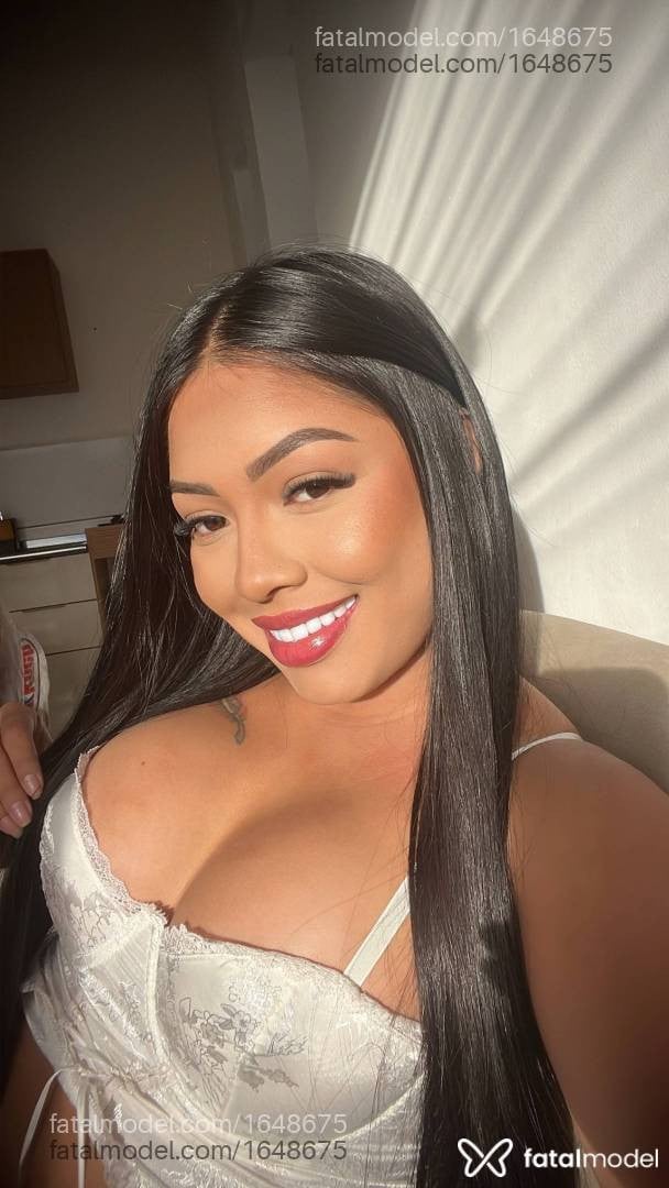 Acompanhante mulher morena (o) de olhos castanhos em Balneário Camboriú - Suzan