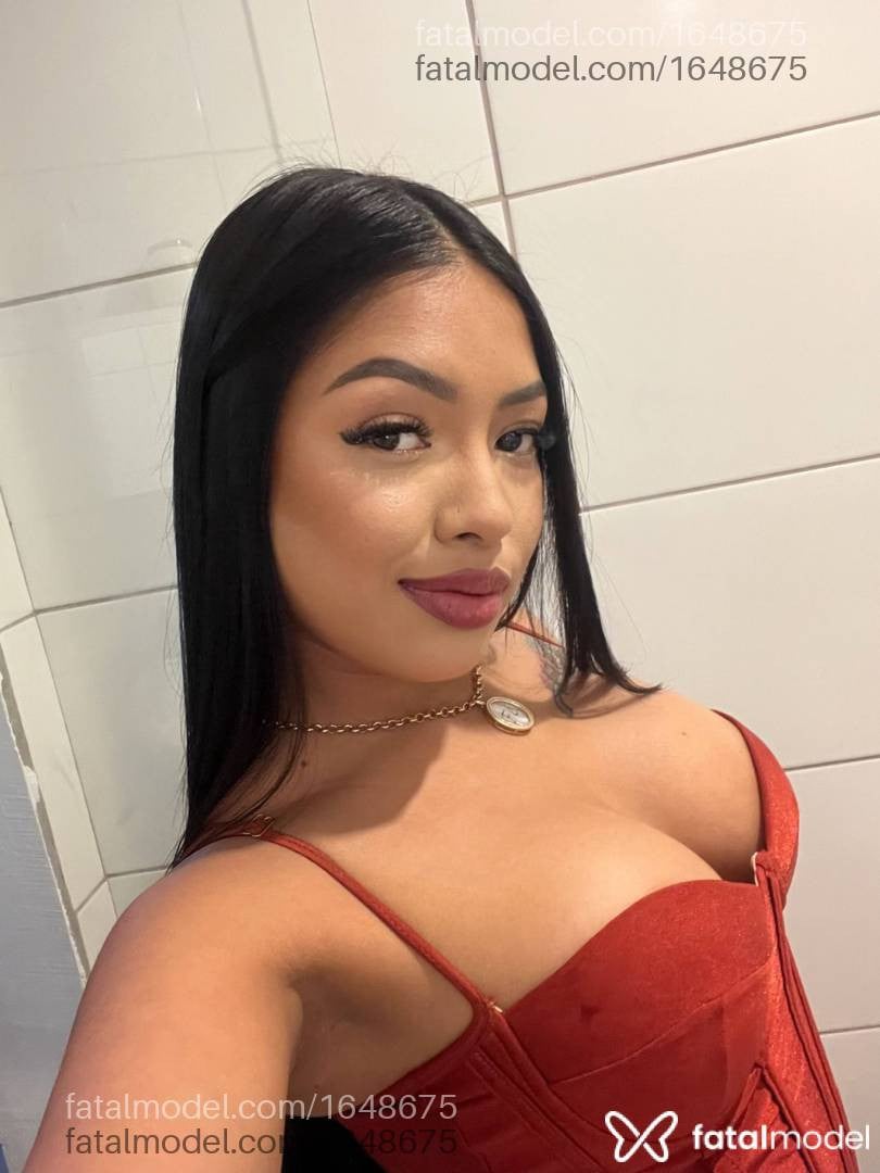 Acompanhante mulher morena (o) de olhos castanhos em Balneário Camboriú - Suzan