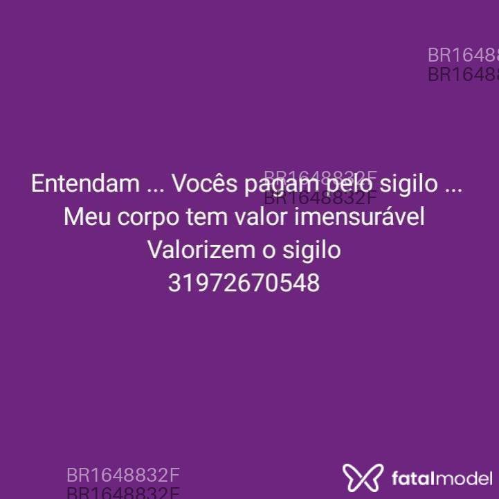 Acompanhante travesti com cabelo castanho de olhos castanhos - Luiza