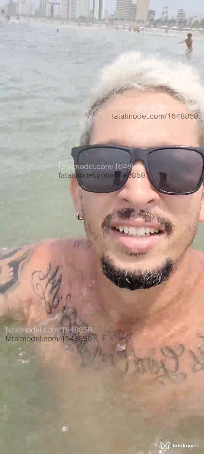 Acompanhante homem com cabelo castanho de olhos castanhos em São Paulo Acompanhante homem com cabelo castanho de olhos castanhos em São Paulo - Opatrao